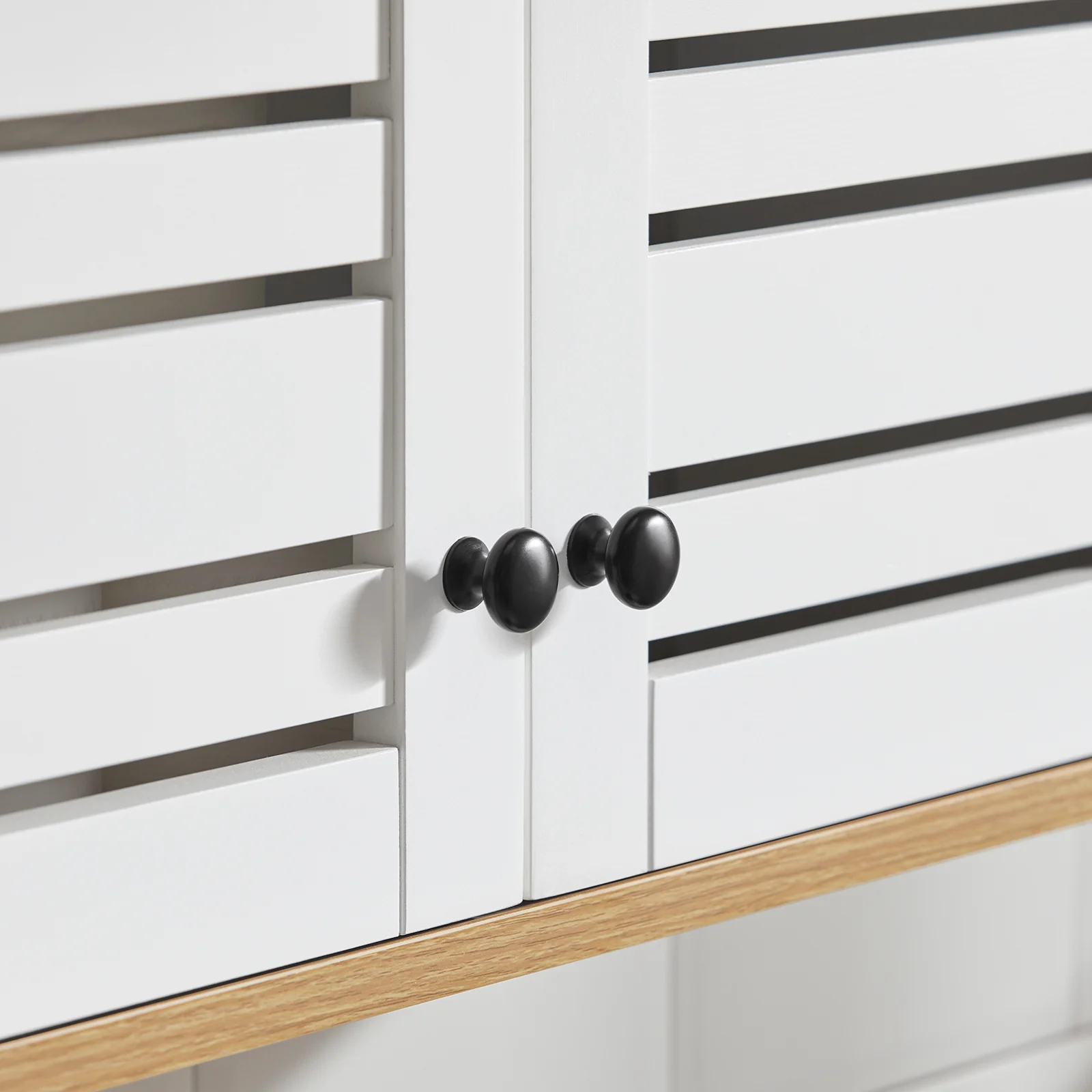 SoBuy BZR42-W Badkamer Hoge Kast met 2 Deurs Kast Dressoir Wand Opbergkast Hangkast - Image 10