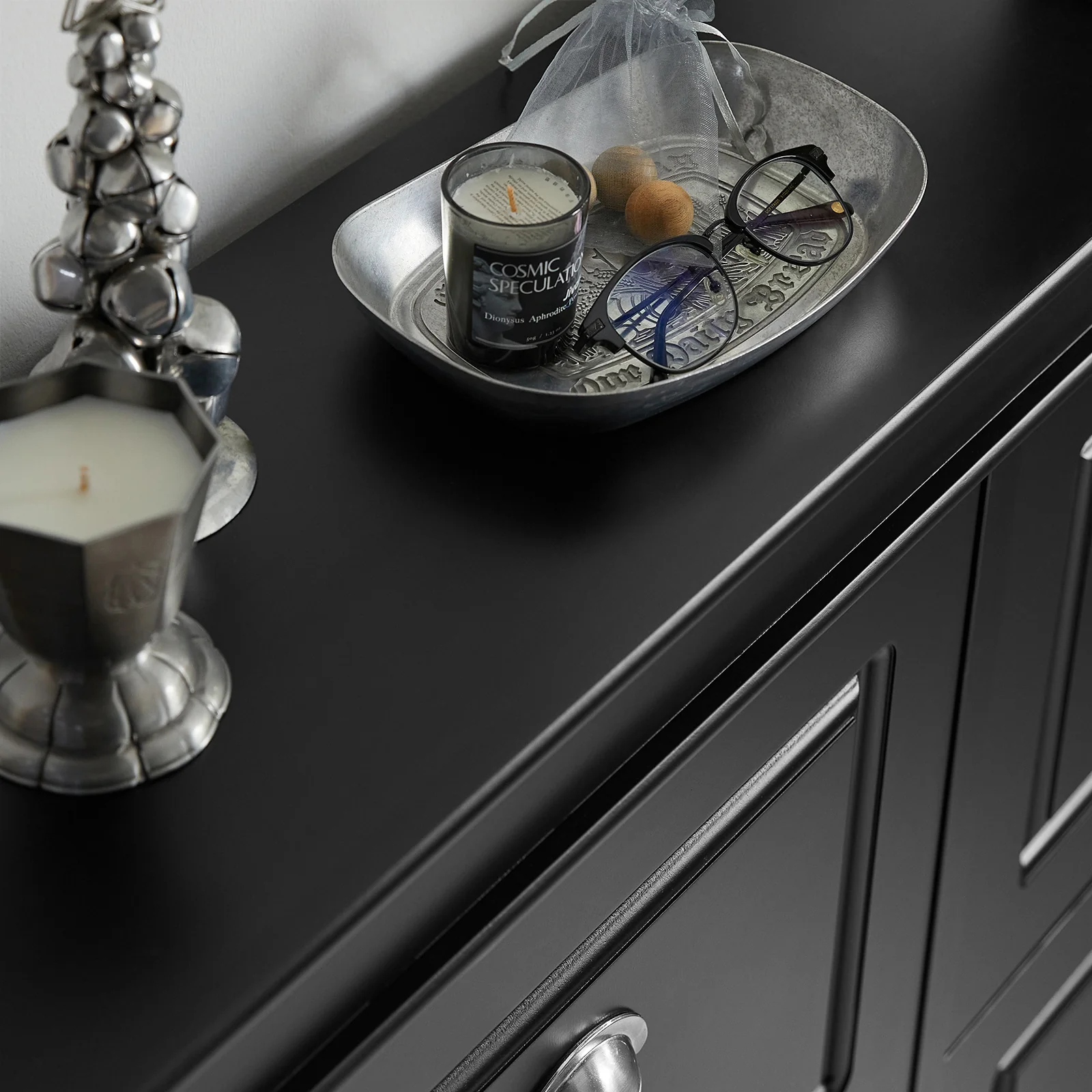 SoBuy FSR79-SCH Schoenenkast met 4 Kleppen, Schoenenrek, Schoenenkipper met 8 Planken, Schoenenmeubel, Schoenenopbergmeubel, Entree Meubel, Zwart, 105x82x24cm - Image 10