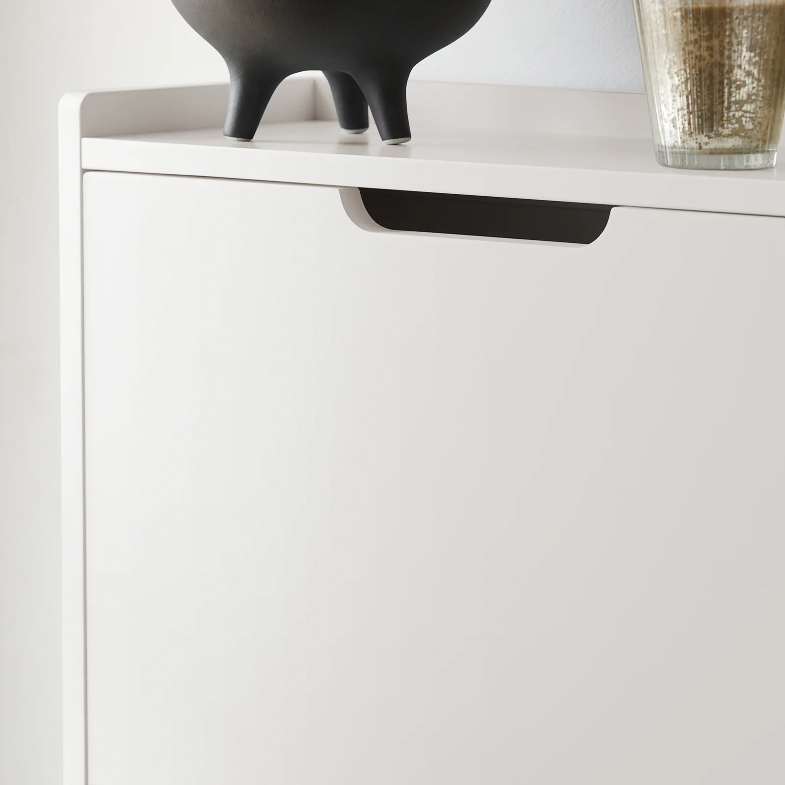 SoBuy FSR151-H-W Smalle Schoenenkast met 3 Kleppen – Moderne Hoge Schoenenkast voor Hal of Gang, 50×19×129 cm, Wit - Image 8