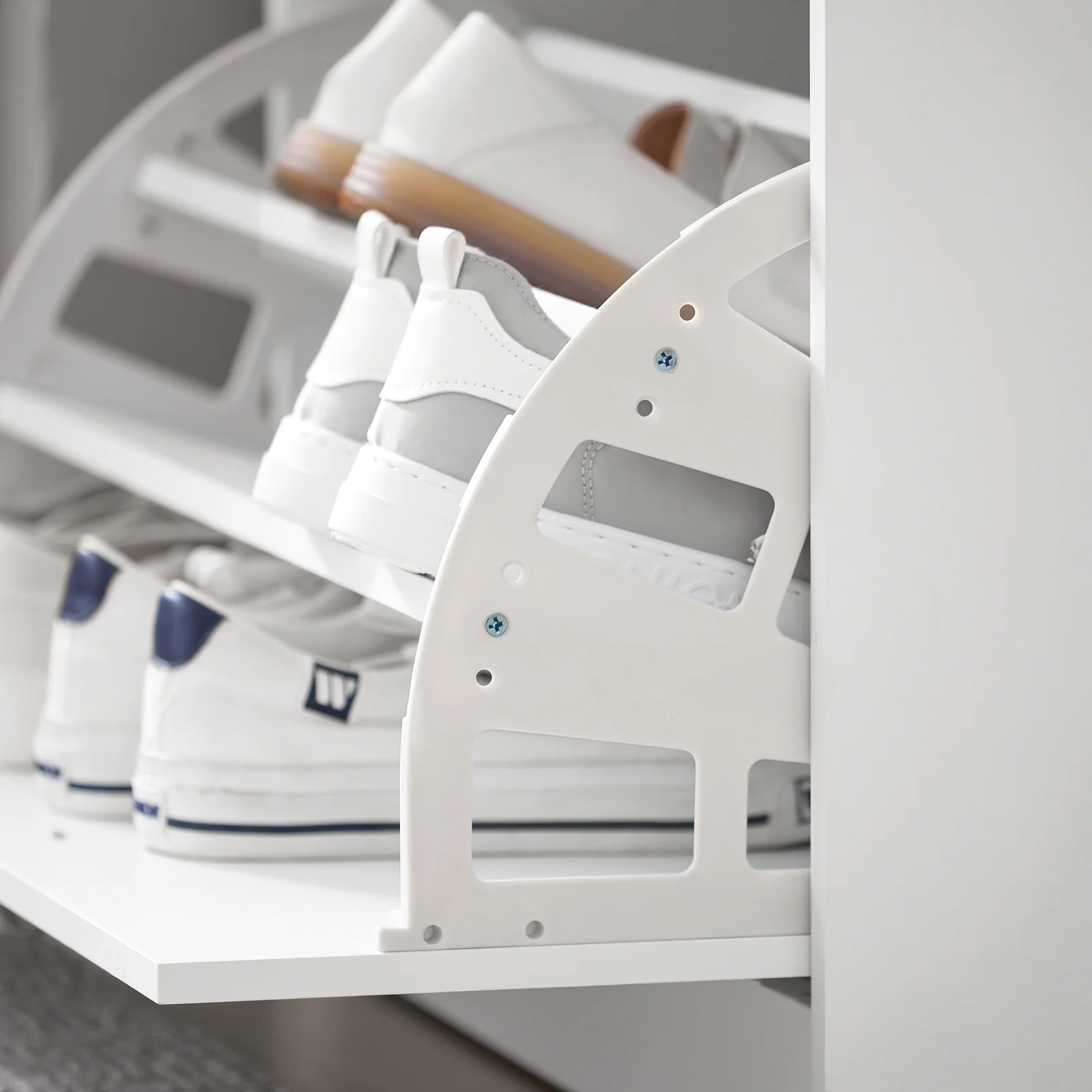 SoBuy FSR16-HG Schoenenbank Hal Meubel Schoenenkast – Compact met Klep, Comfortabel Kussen en Geïntegreerde Opbergruimte – voor Gang of Dressing, 60x30x46cm, Wit+Grijs - Image 7