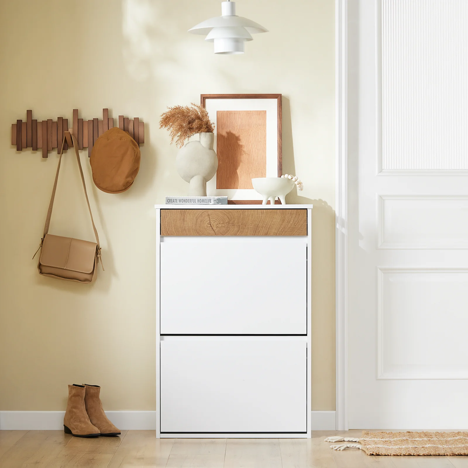 SoBuy FSR205-WN Schoenenrek, schoenenkast, entree – compact met lade en kanteldeuren – Scandinavisch design voor entree en hal – wit hout 61 x 26 x 91 cm - Image 2