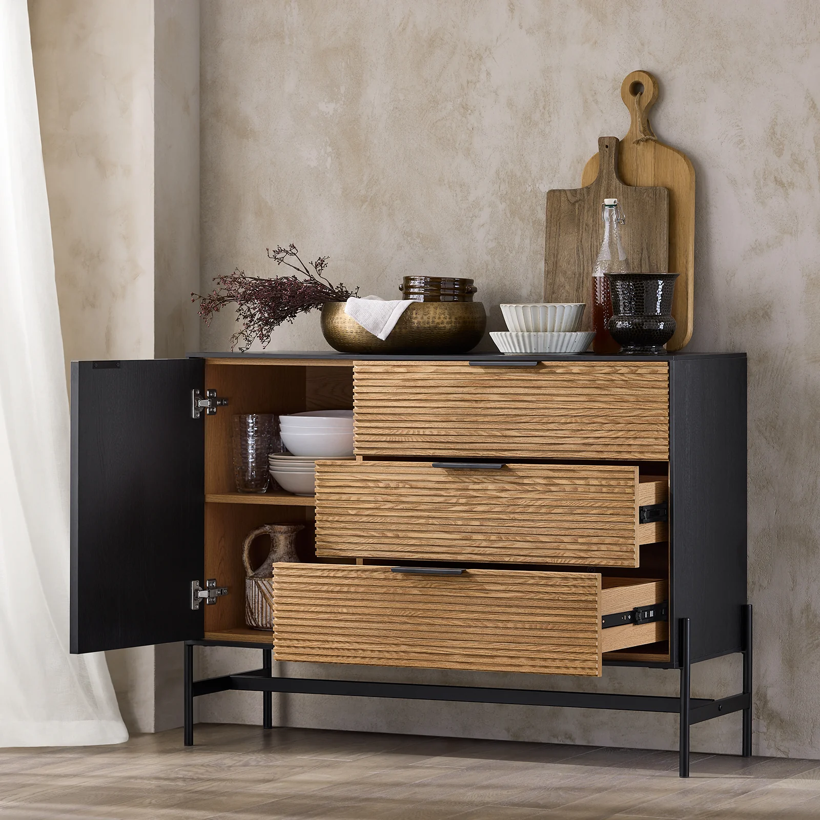 SoBuy HFSB02-SCH Lage dressoir, commode opbergkast, dressoir voor keuken, eetkamer, woonkamer, entree, met kast, 1 deur en 3 laden - Image 4