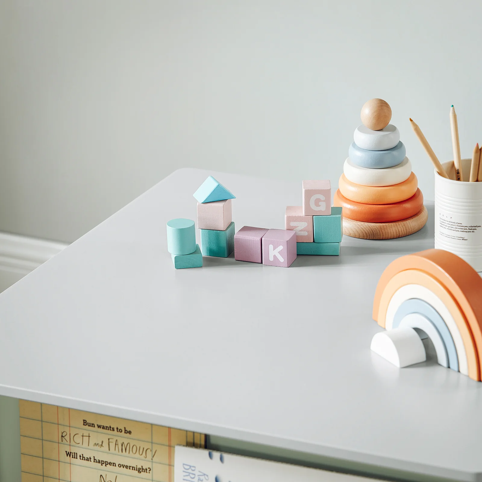 SoBuy KMB88-HG Kinderbureauset, Kindertafel en 2 Stoelen, Bureautafelset voor Kinderen met 2 Stoelen, Kinderbureau, Kindertafel, Kinderstudietafel - Image 8