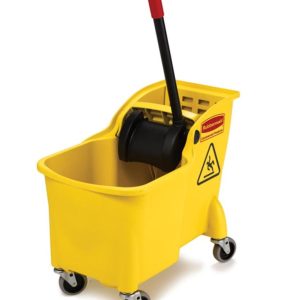 Rubbermaid Tandem 31 qt Bucket and Wringer Combo