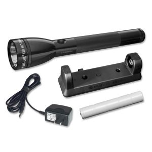 Maglite ML125 LED Rechargeable Flashlight System with 120 V Converter Black