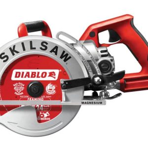 Skilsaw 7-1/4 In. Worm Drive with Twist Lock Plug